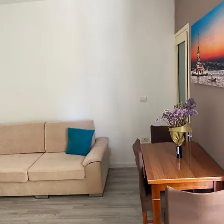 Dalucas Apartment Vlorë